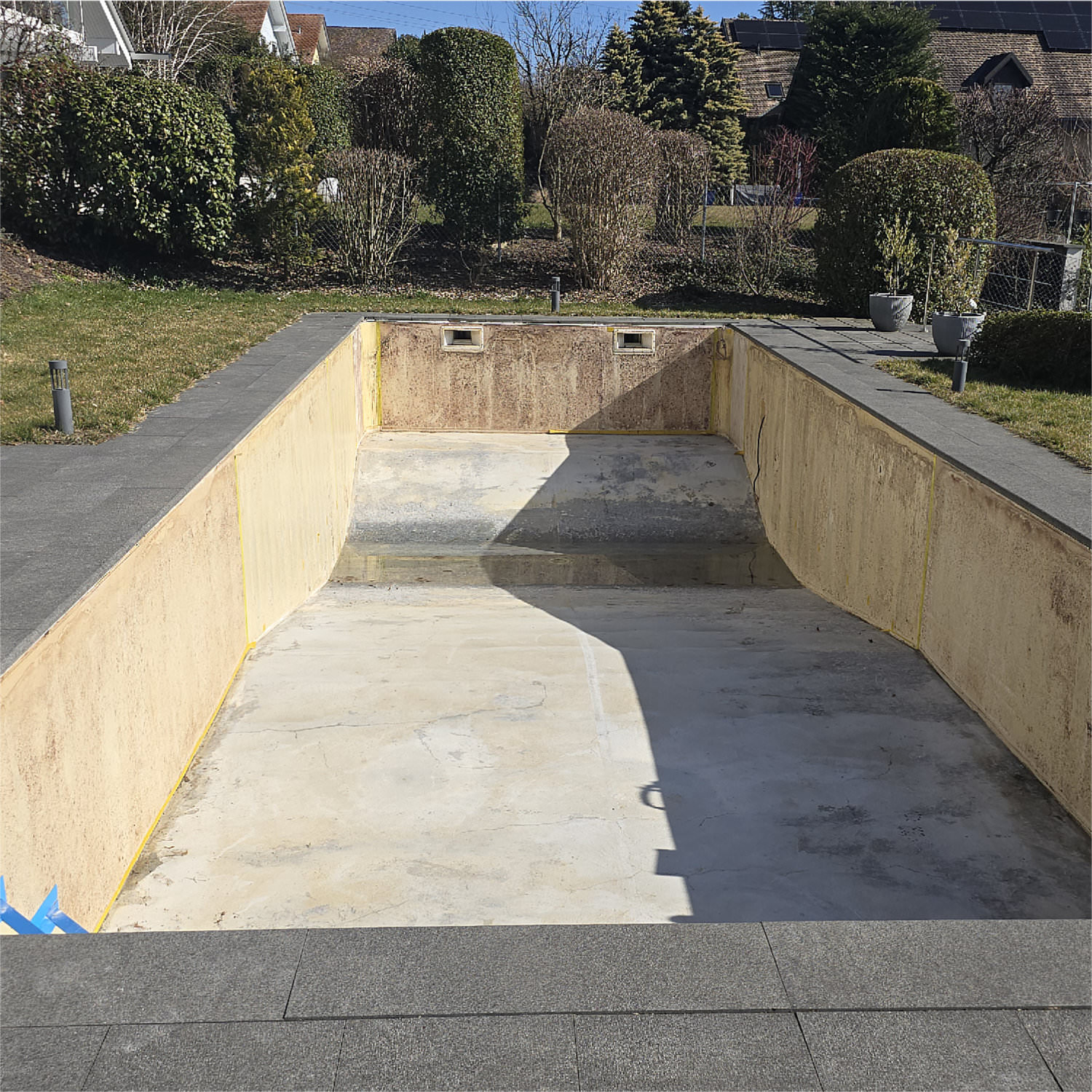 04-avant-renovation-piscine-liner